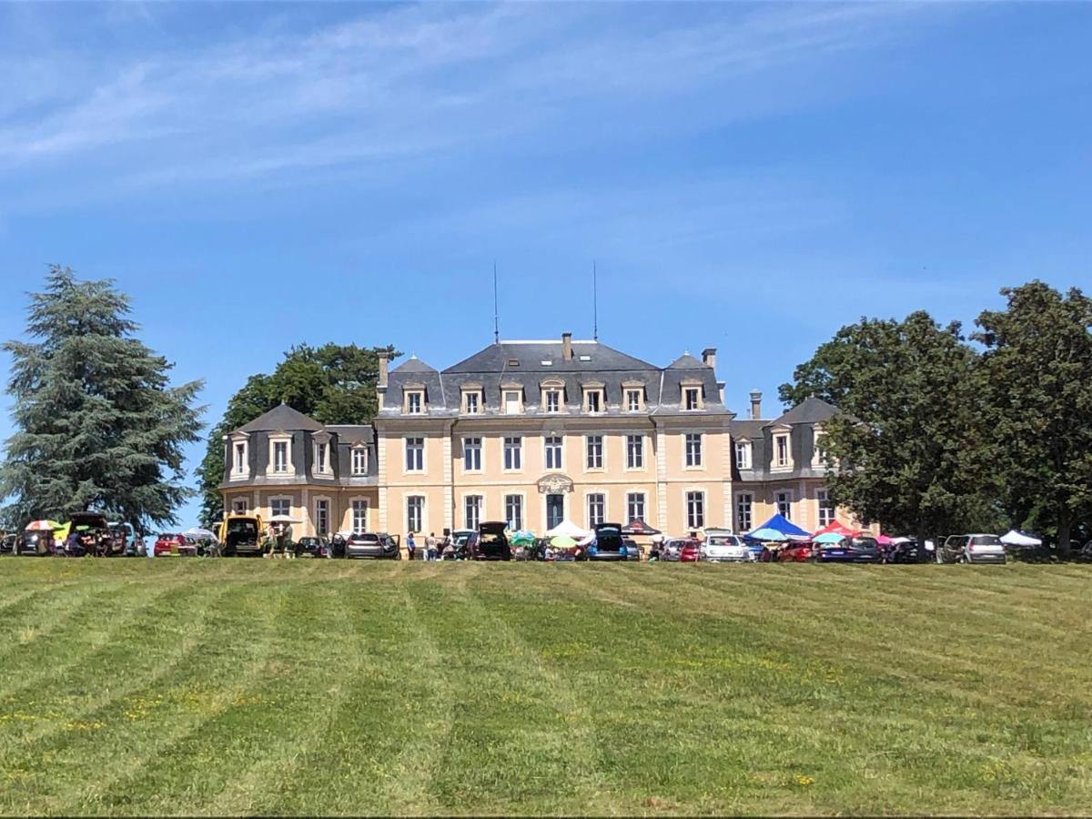 Chambre Romantique Dans Le Chateau De La Bouchatte Chazemais Exterior foto